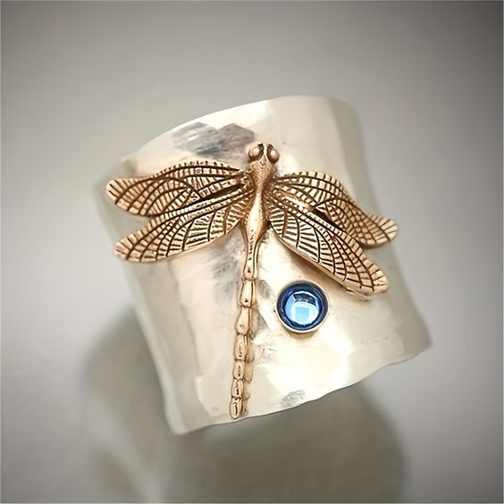 Solara | Golden Glow | White & Yellow Glass Ring
