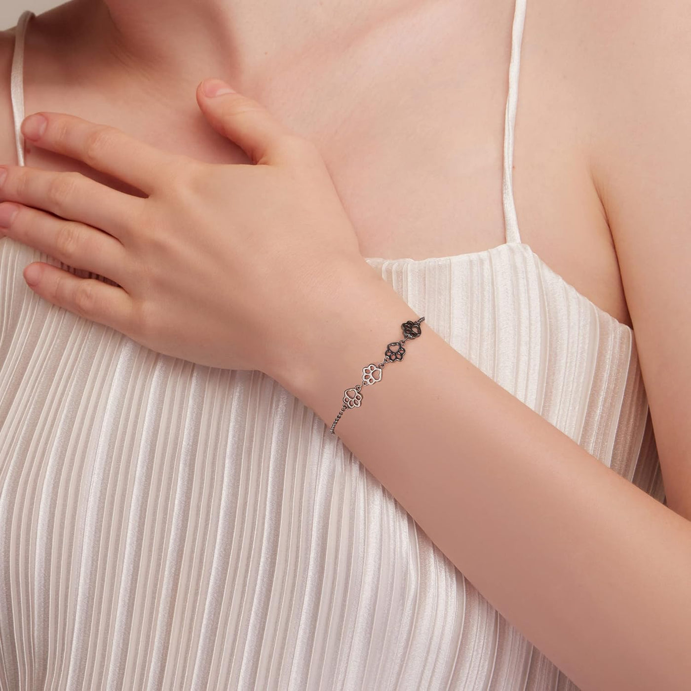 PawLuxe | Silver Serenity | Adjustable Paw Print Bracelet