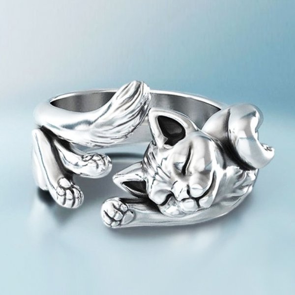 Purr-fect Poise | Vintage Cat Design Ring | Sterling Silver Statement