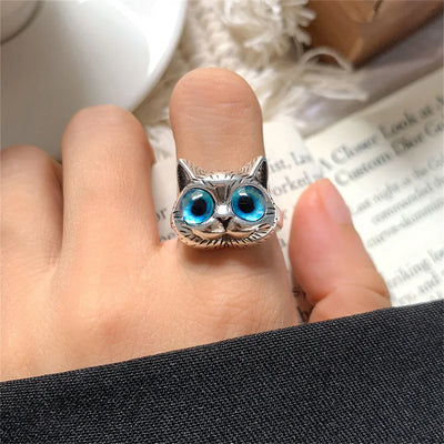 Lunara | Midnight Gaze | Blue-Eyed Cat Vintage Silver Ring