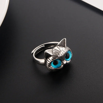 Lunara | Midnight Gaze | Blue-Eyed Cat Vintage Silver Ring