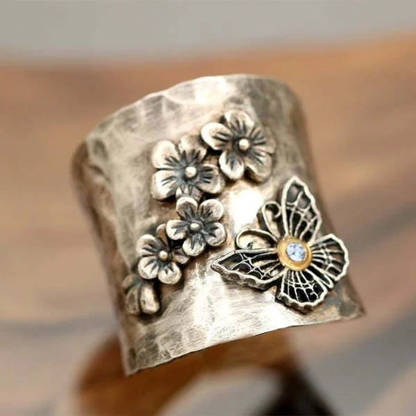 Bellara | Nature’s Harmony | Wide Band Silver Ring