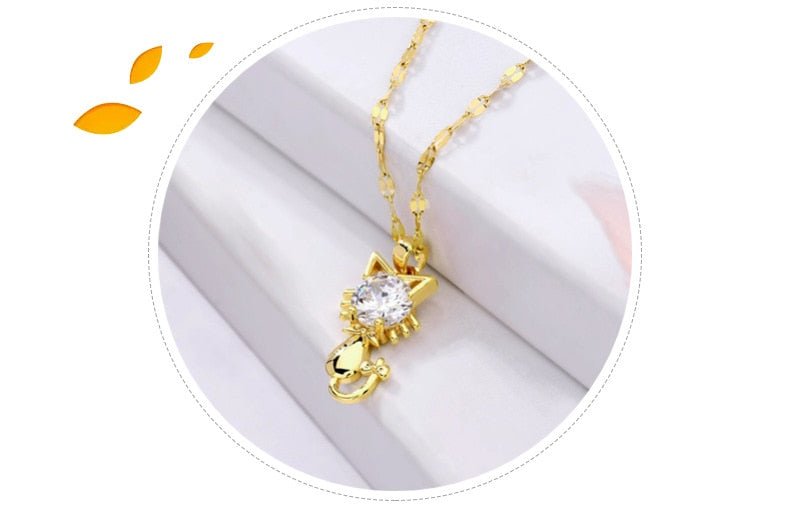 Purrlique | Gold-Plated with Sparkling Zircon | Cat Pendant Necklace